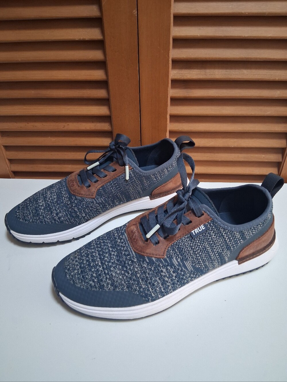 TRUE Linkswear Men’s LUX Knit Golf Shoes * Size: 9.5